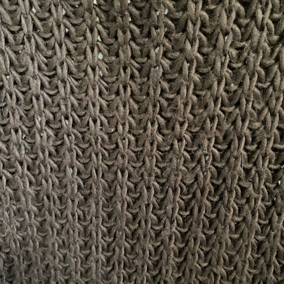 Sweater - Picture 4 of 6